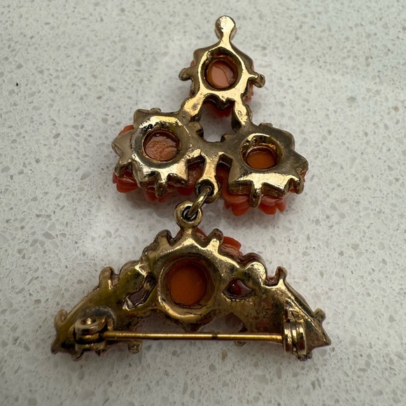 Vintage Dangle Brooch Pin Coral Roses Gold Tone Faux Seed Pearls Celluloid - Picture 5 of 8